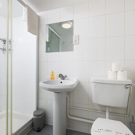Charmstay Swiss Cottage Londra Esterno foto
